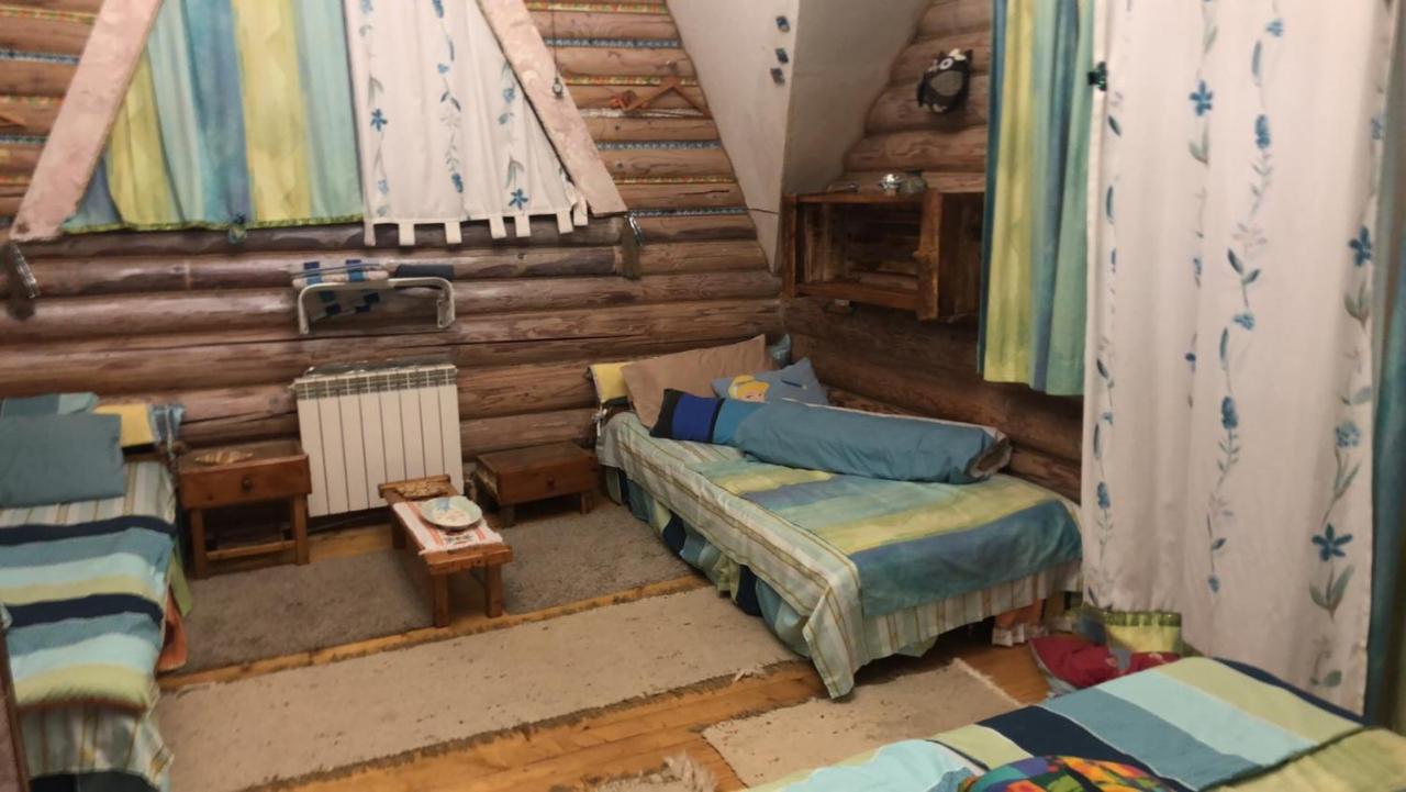 Hotel Piatkovskiy Pilipets Esterno foto